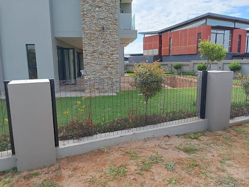 Products - WIRETECH™ 1 A see through Clear View fence protecting a residential property